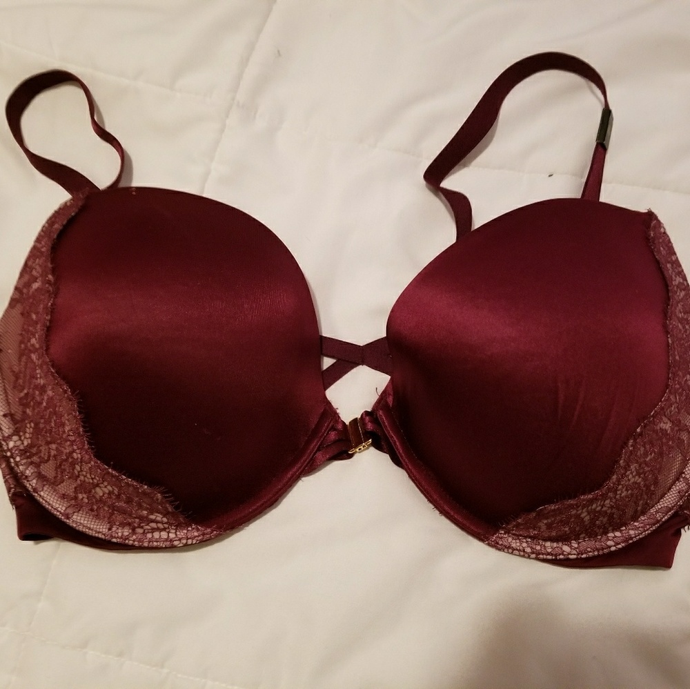 Victoria's Secret Very Sexy Plunge